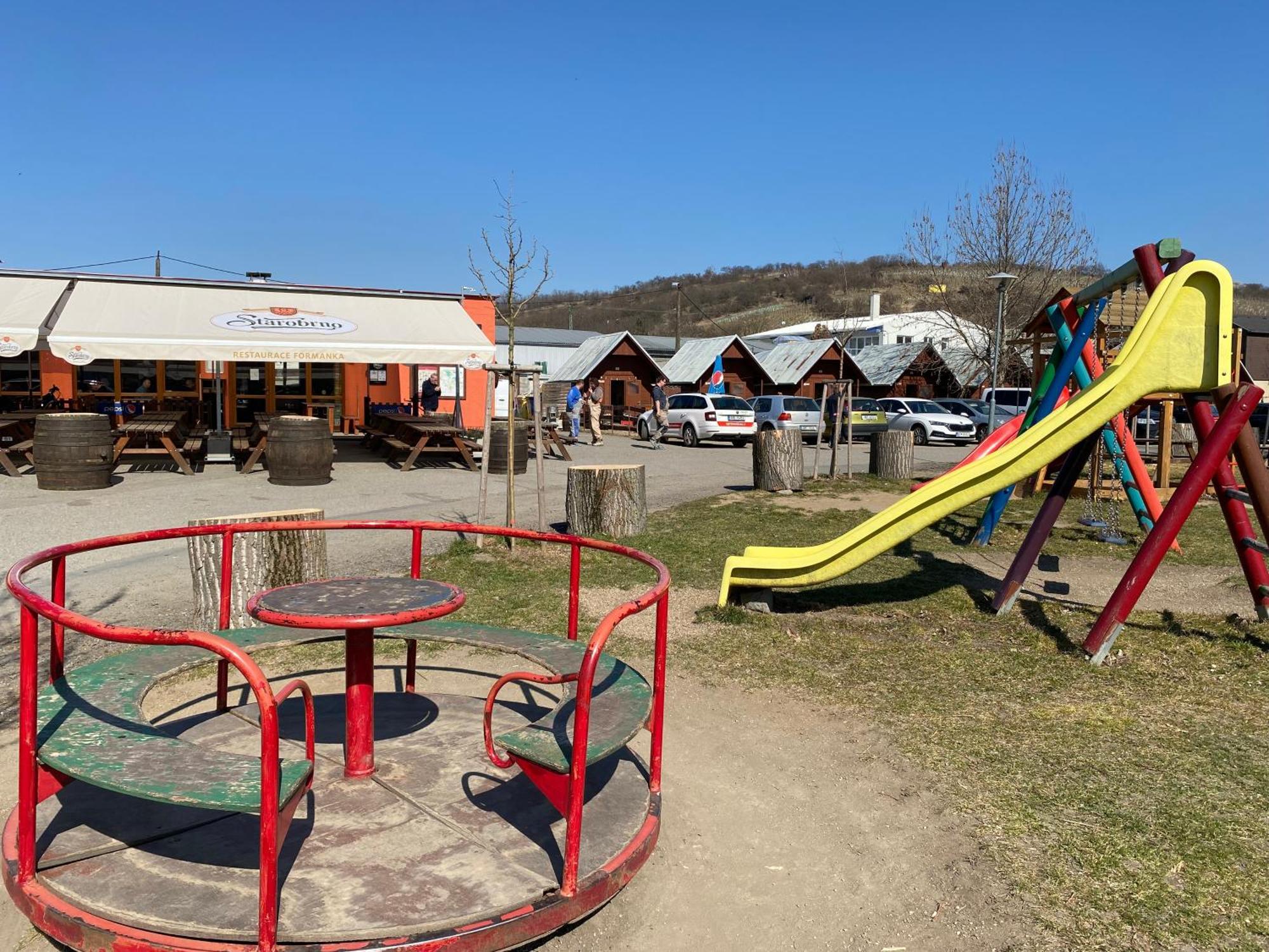 Hotel Formanka Hustopeče Buitenkant foto